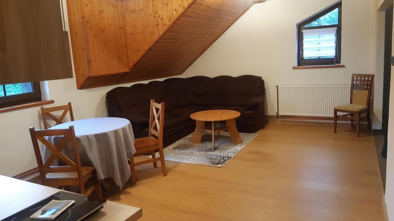 Budha Apartmá Jirikov  Exteriér fotografie