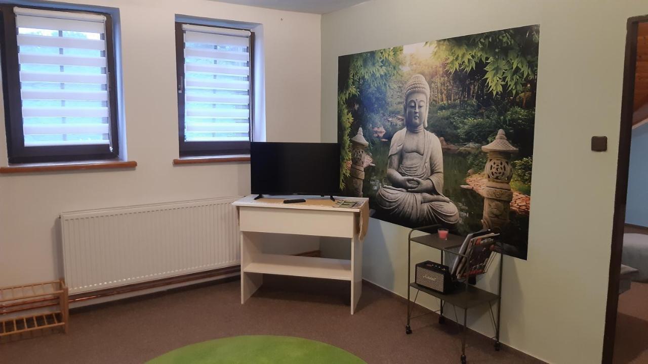 Budha Apartmá Jirikov  Exteriér fotografie
