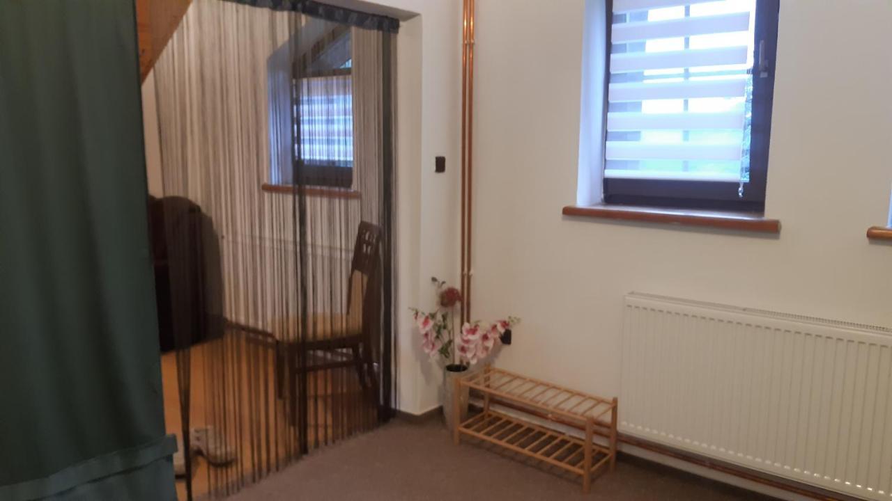 Budha Apartmá Jirikov  Exteriér fotografie